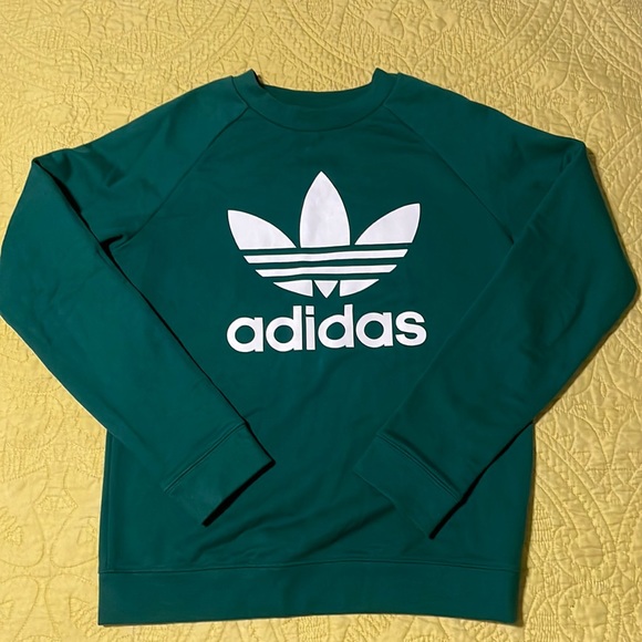 Green Adidas sweatshirt - Picture 1 of 4